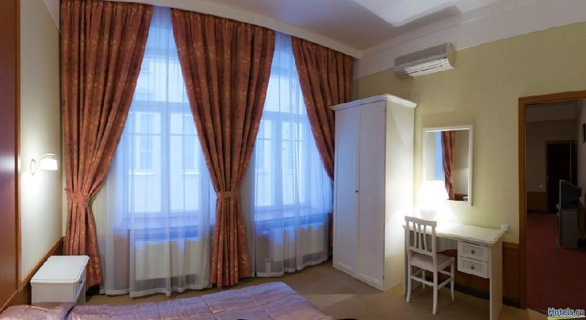 Хостел На Почтамтской Санкт-Петербург-6